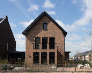 Twee-onder-een-kapwoning Leerdam
