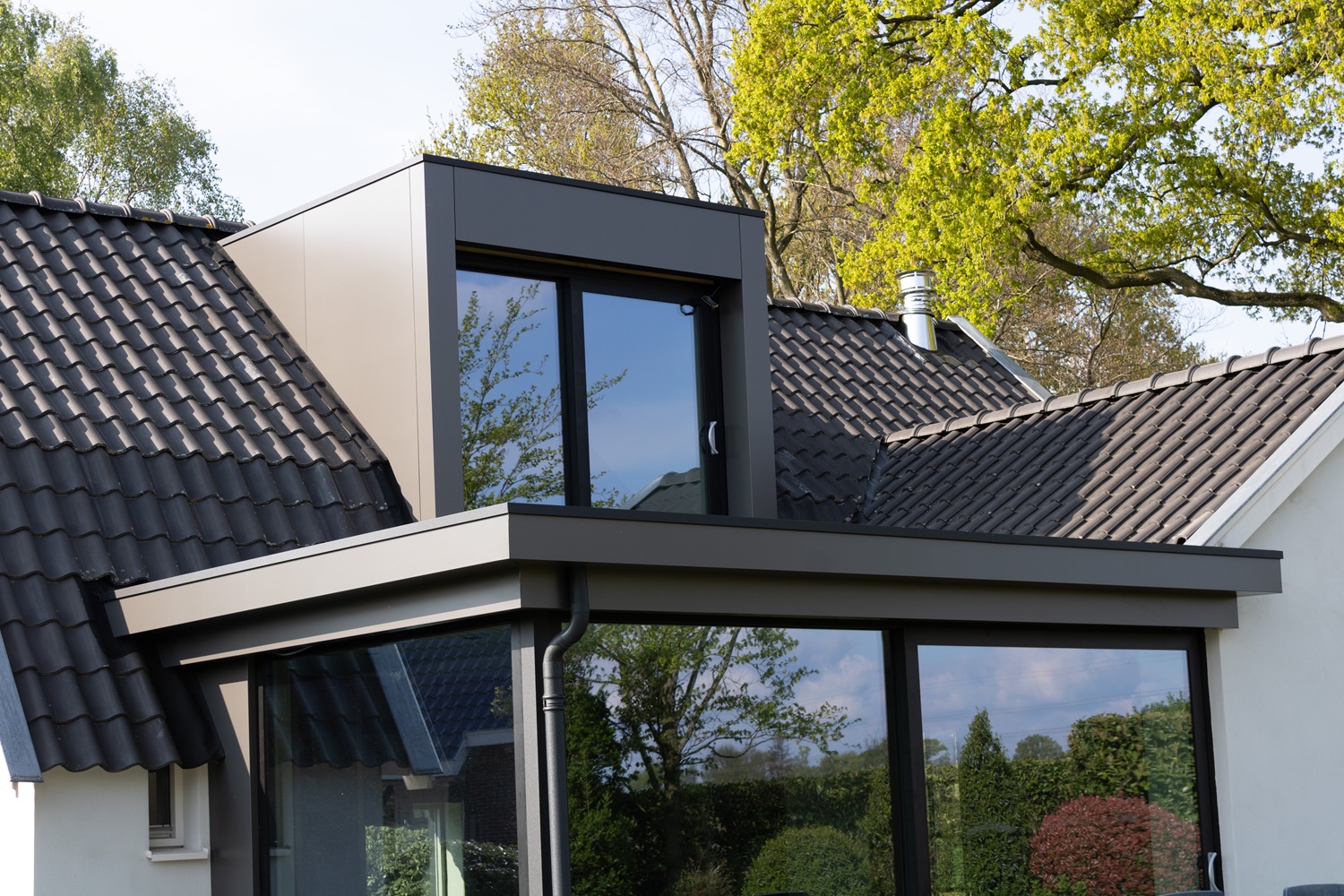 Van schuur naar luxe kantoor in Lunteren – foto 4